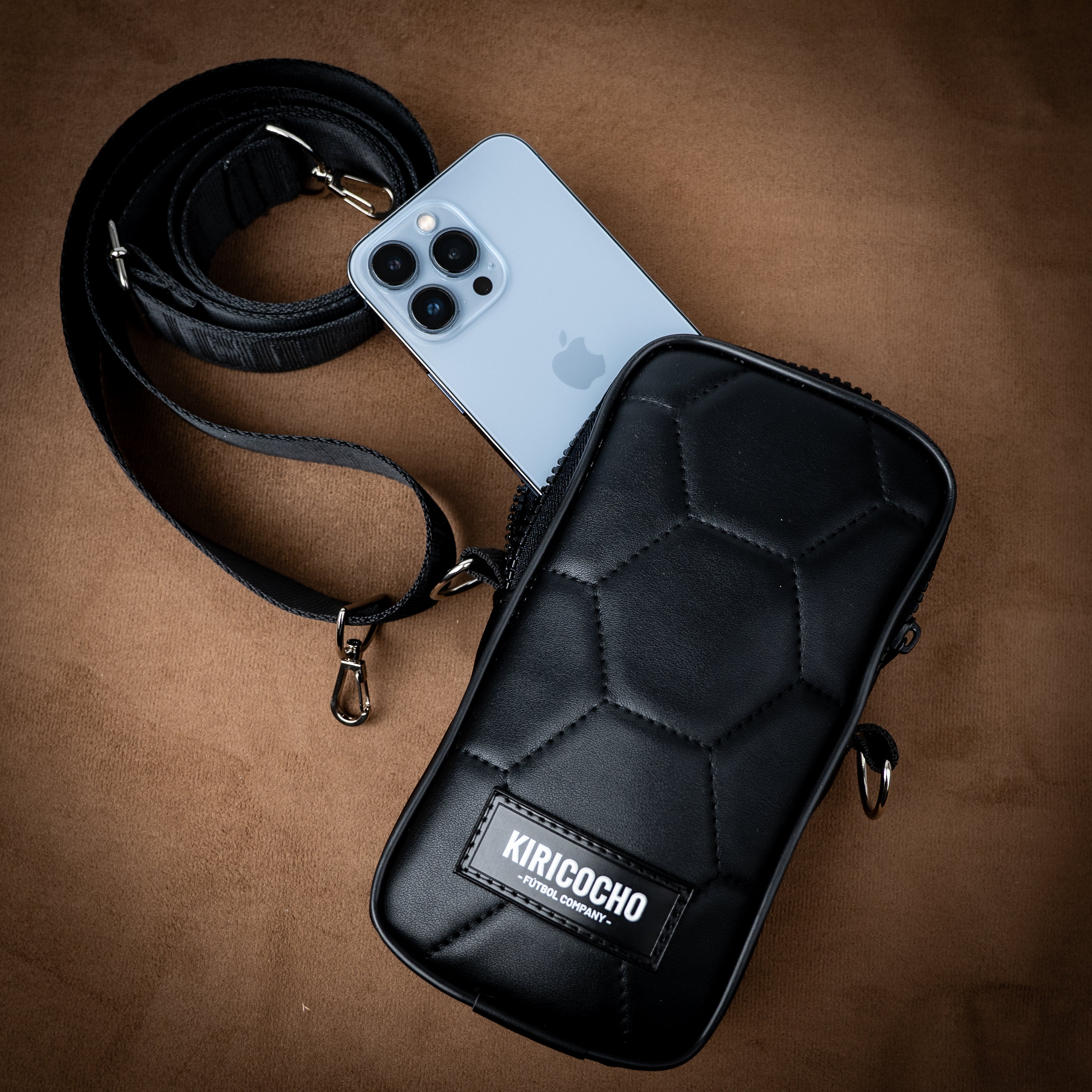 FÚLBO Classic Phone Crossbody