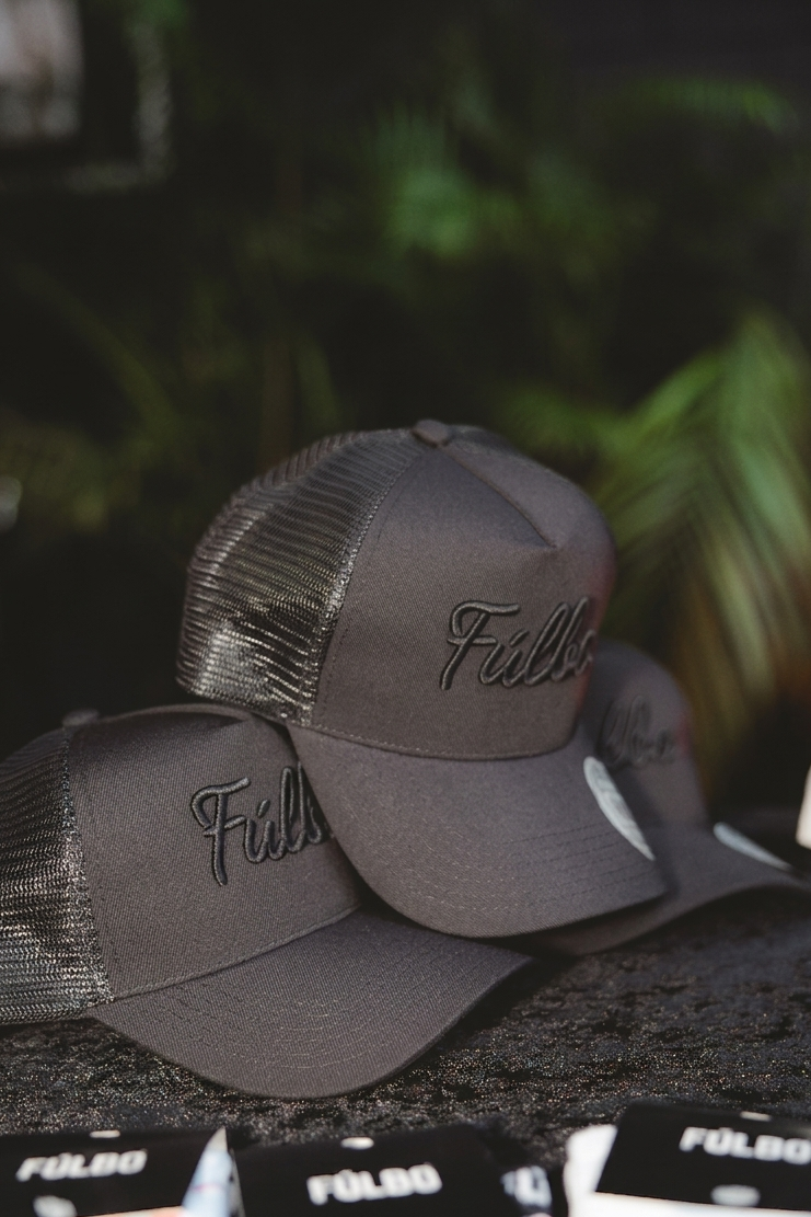 FÚLBO Classic Script Cap
